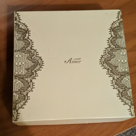 Brand New bra (size C) from Aimer - Picture 1 of 4
